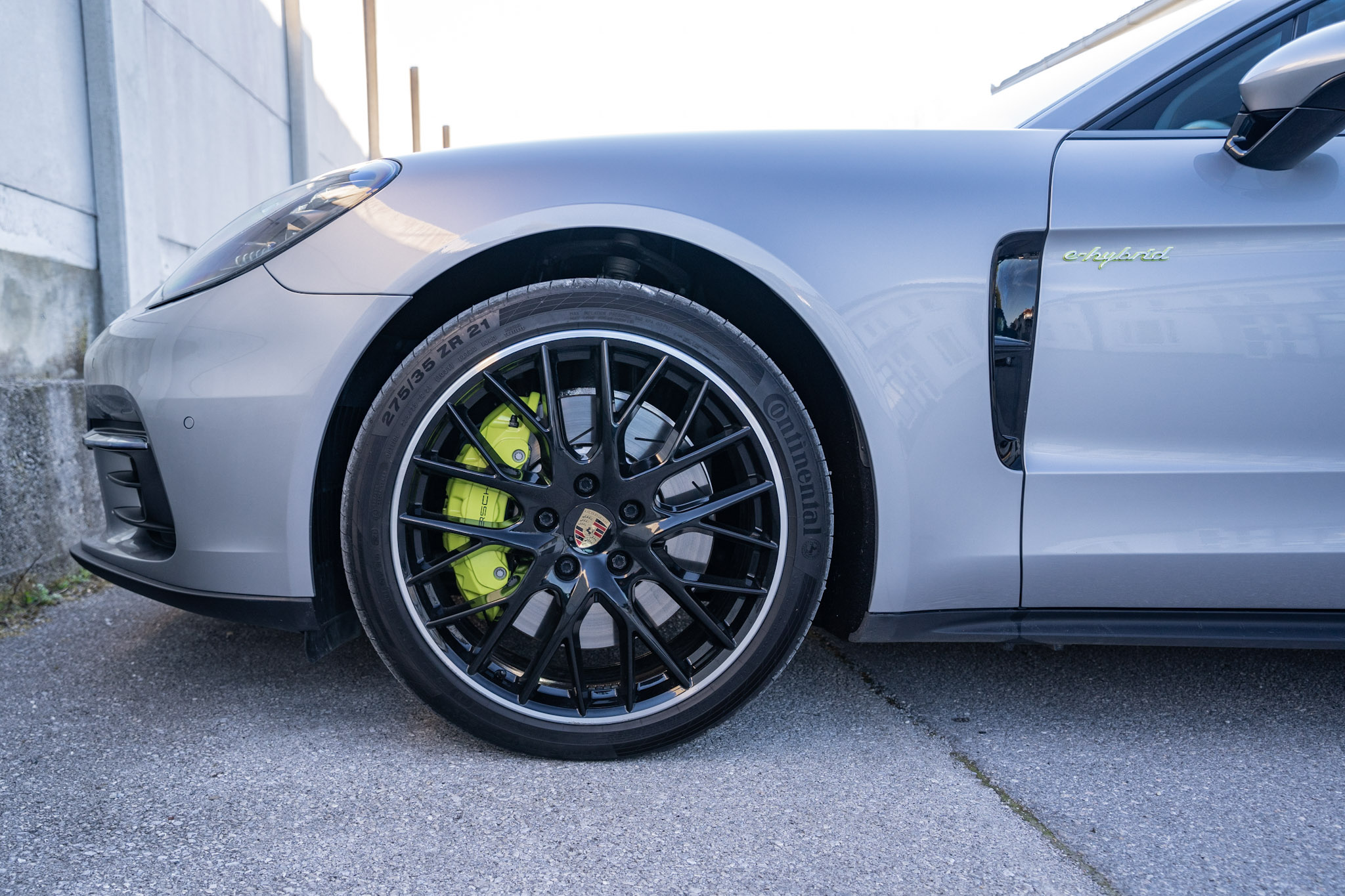 Uvoz-avtomobila-Porsche-Panamera-Ehybrid-09