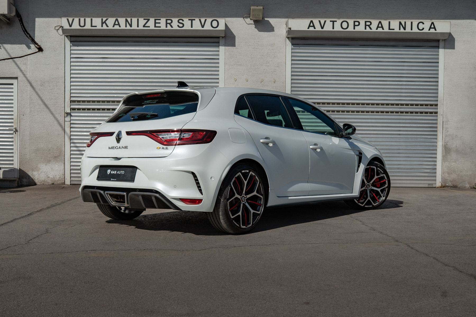 Renault-Megane-RS-bel-052026-GAS-Auto-Uvoz-avtomobila-05