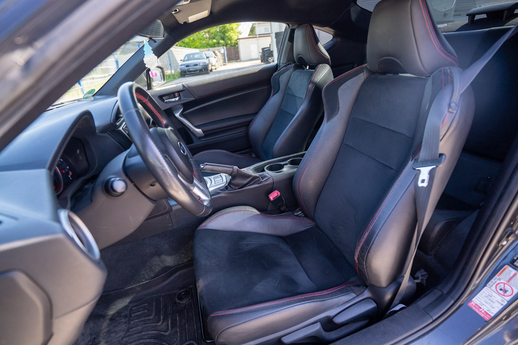 Subaru-BRZ-crn-062026-GAS-Auto-Uvoz-avtomobila-10