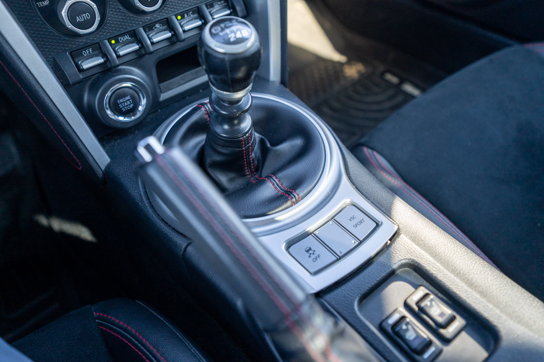 Subaru-BRZ-crn-062026-GAS-Auto-Uvoz-avtomobila-16