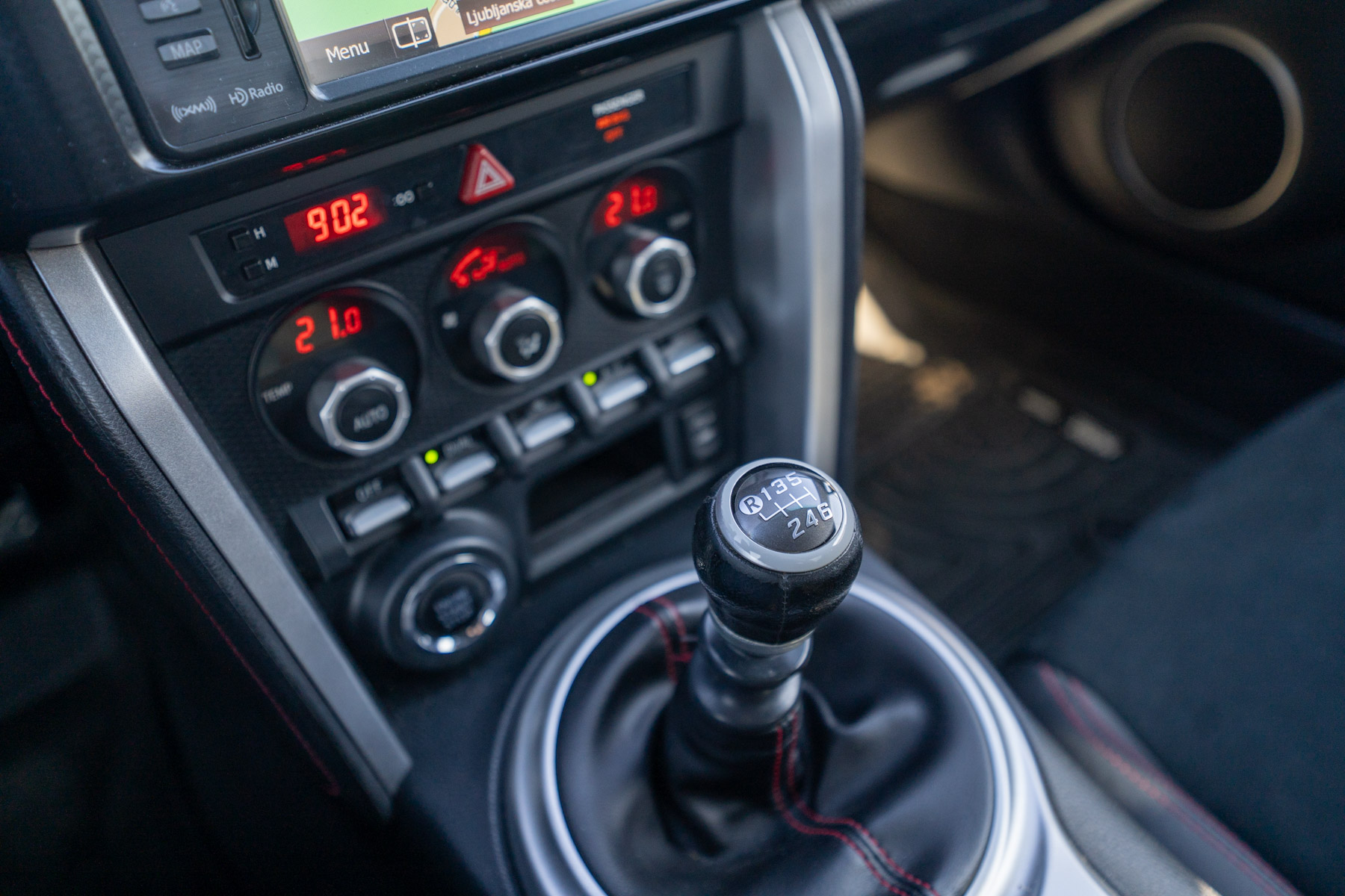 Subaru-BRZ-crn-062026-GAS-Auto-Uvoz-avtomobila-17